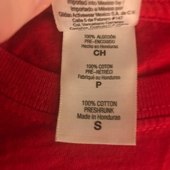 Taylor Swift Red Tee - Picture 3 of 3